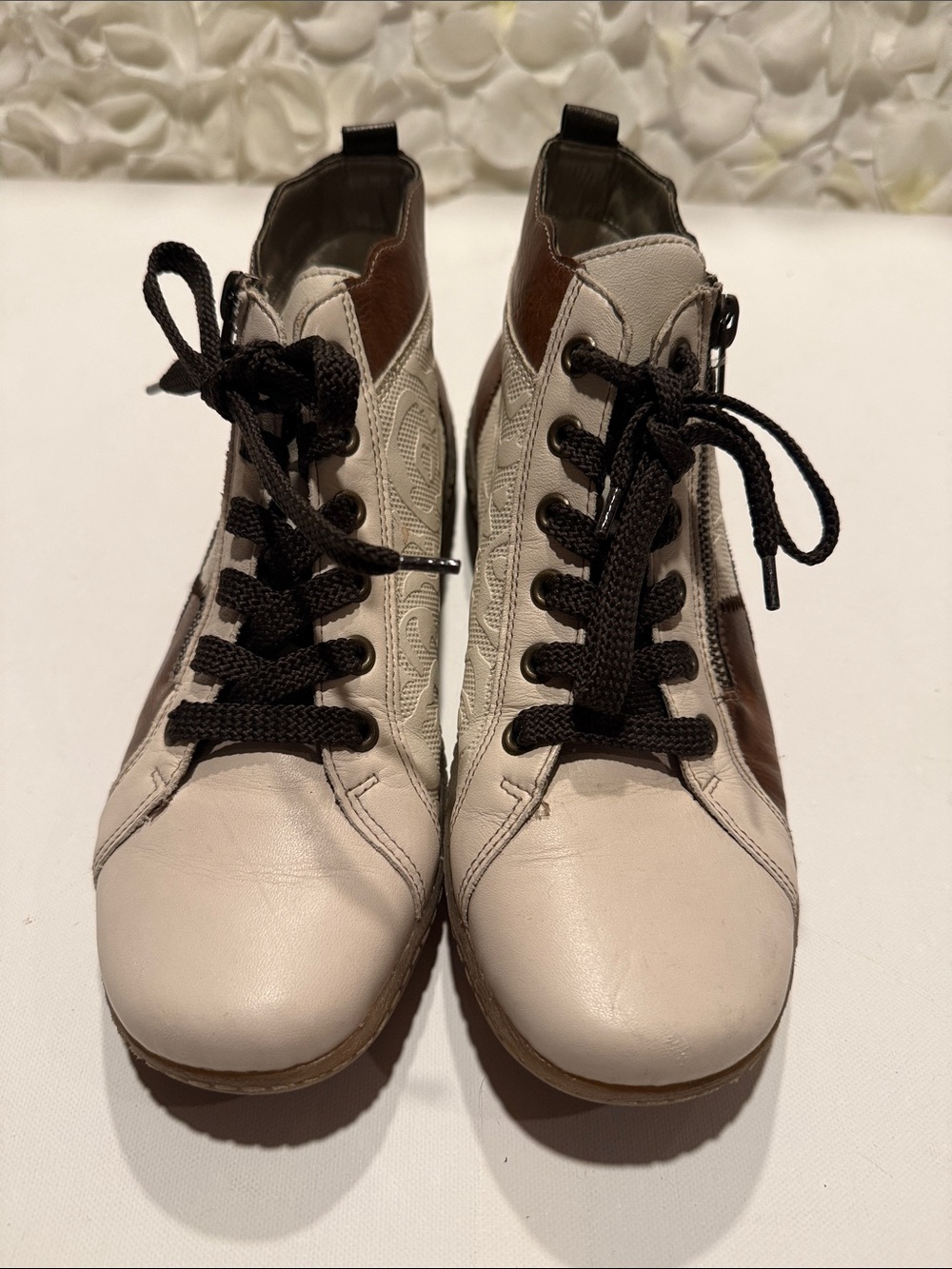 Remonte Cream and Brown Lace-Up Ankle Boots